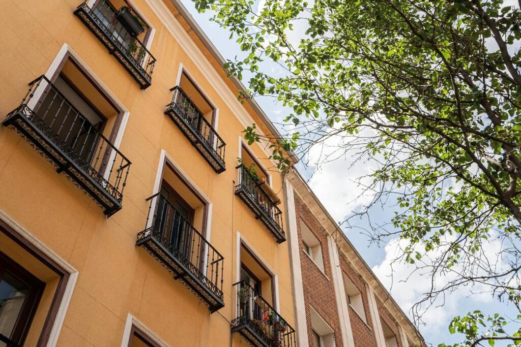 Apartamento Flat In Barrio De Las Letras / Cervantes20 Madrid Exterior foto